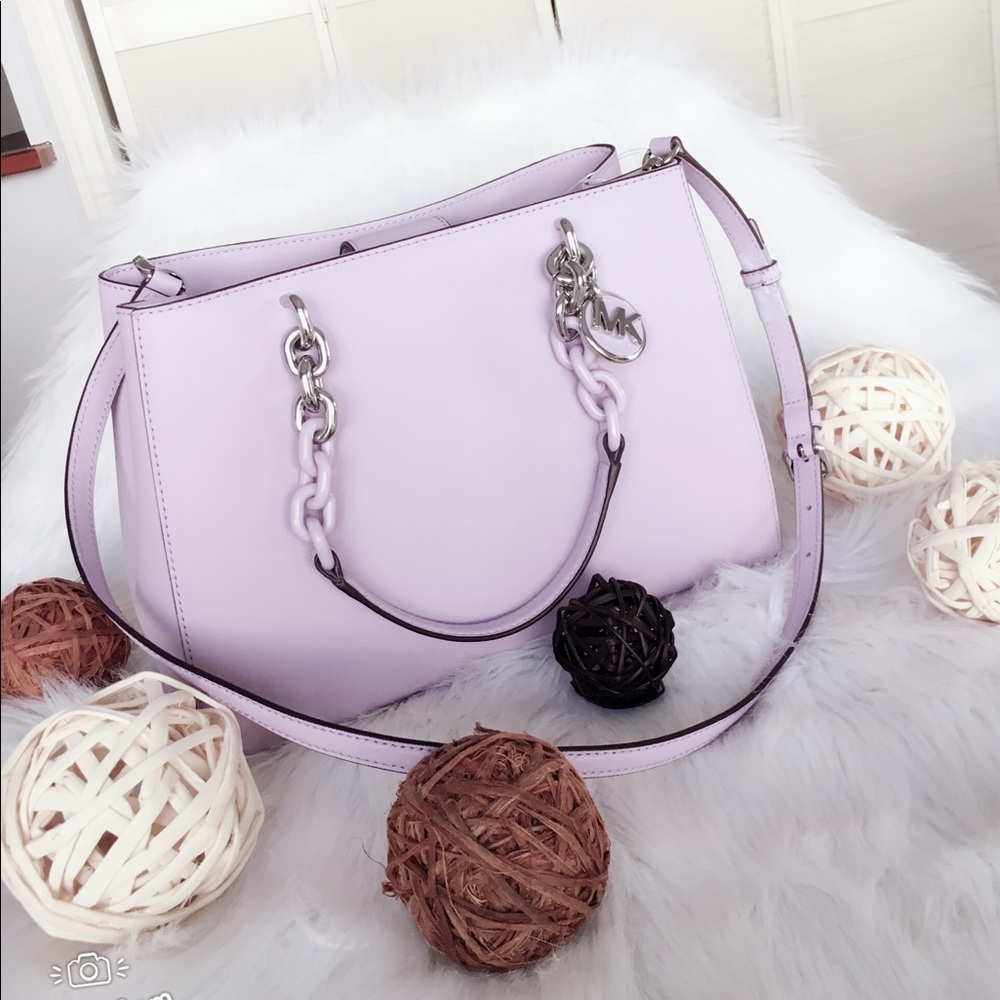 Mk Cynthia in Lt quartz